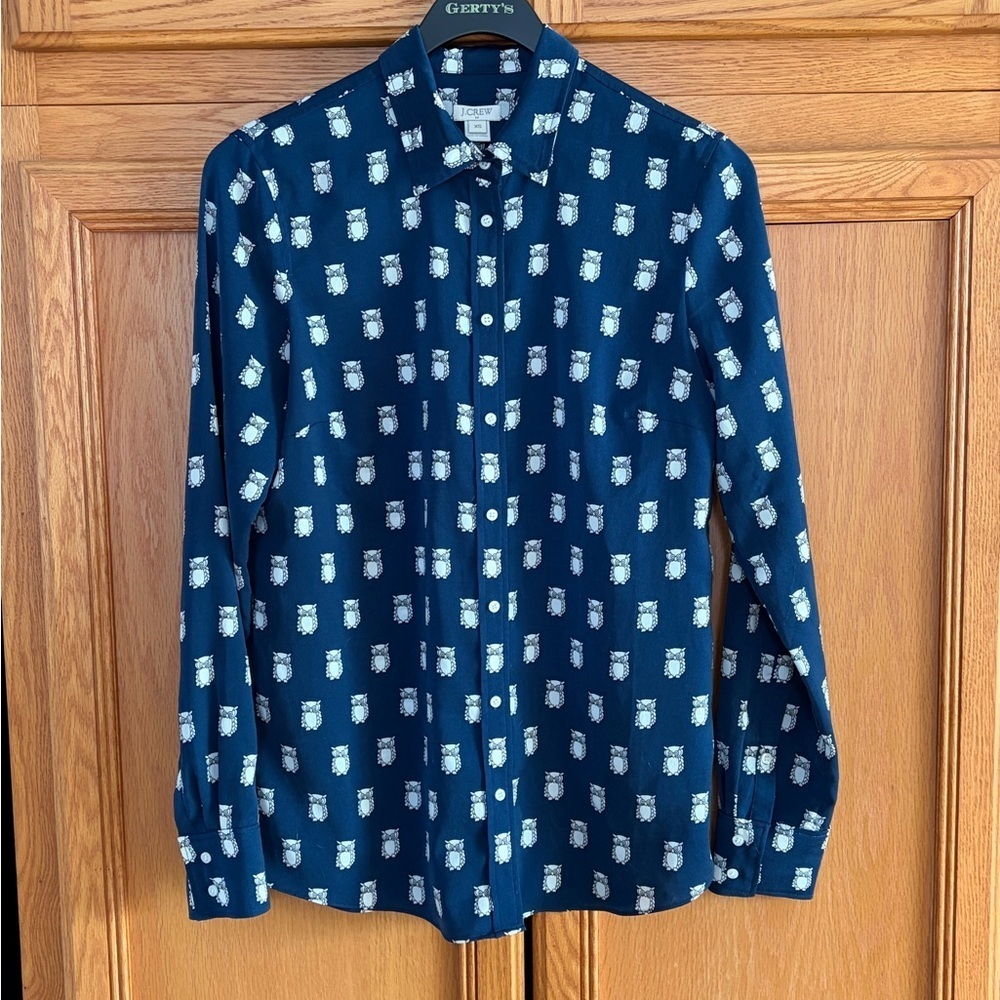 J. Crew owl pattern Blue & White Patterned Blouse size XS